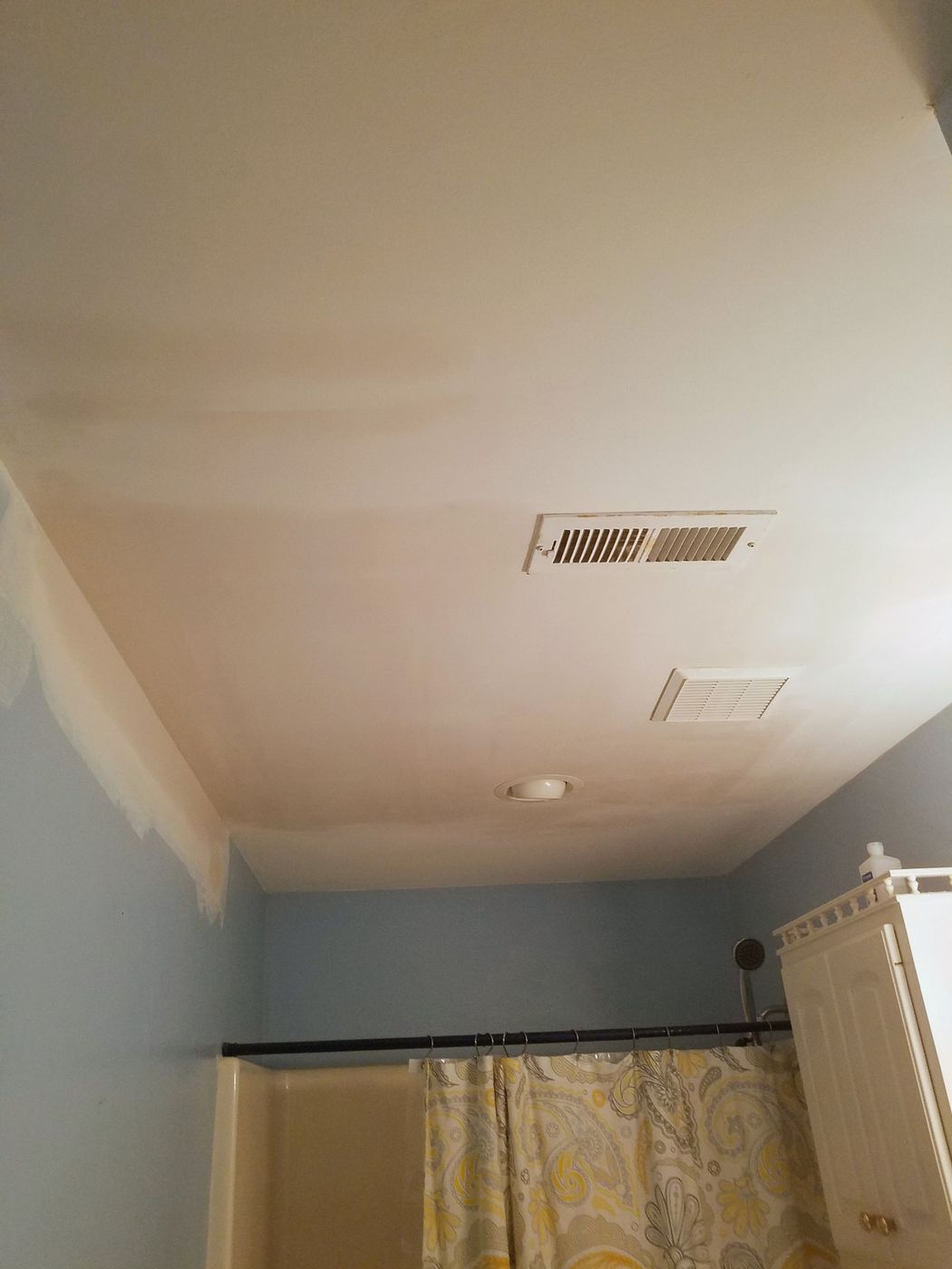 Brown's Drywall Repair job photo